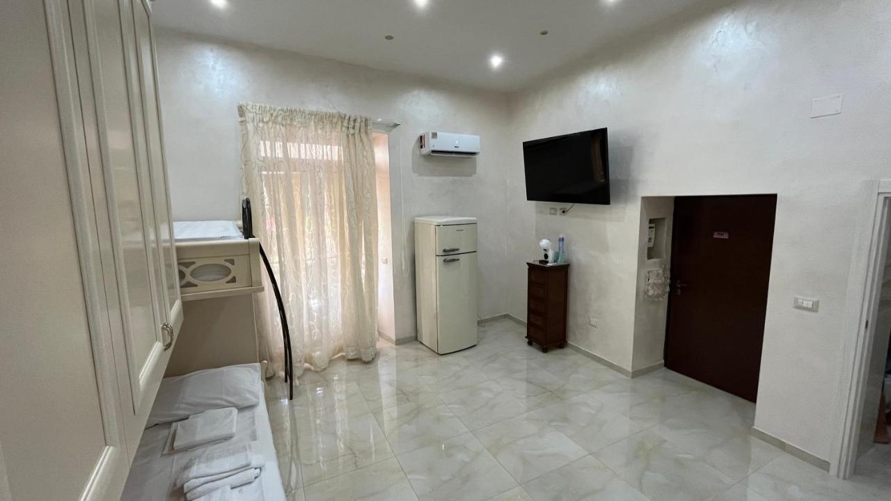 B&B Sasi Napoli Eksteriør bilde